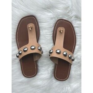 🆕 Marc Fisher Thong Sandals Womens Size 8 Beige Silver Studded Flat Slip-On